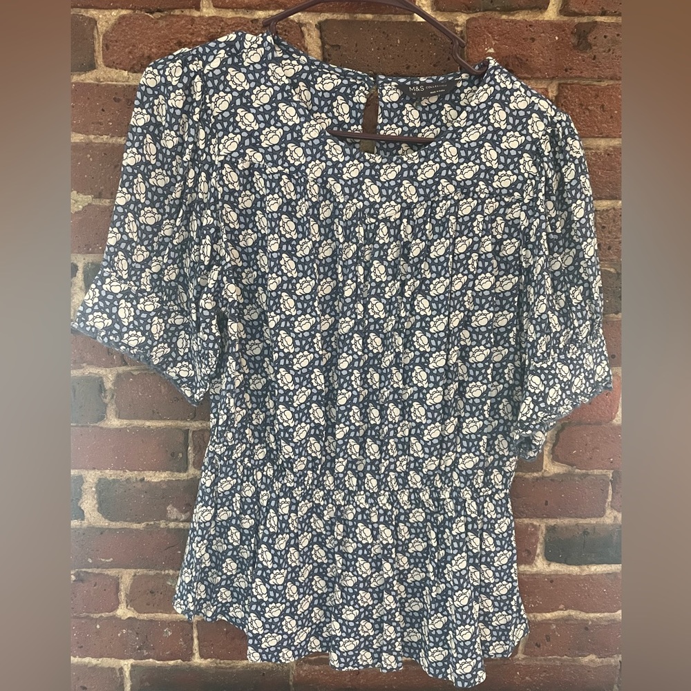 Marks & Spencer Blue and White Floral Top same pattern as Kate Middleton dress